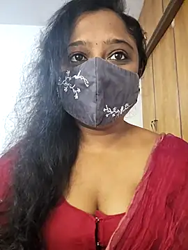 Snapshot of sexynayan23 chatting on November 21, 5:06 am sexynayan23 online show from November 21, 5:06 am