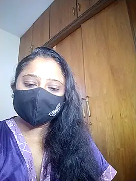 Snapshot of sexynayan23 chatting on December 1, 4:39 am sexynayan23 online show from December 1, 4:39 am