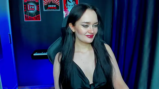 Snapshot of QueenAliss chatting on March 22, 7:15 am QueenAliss online show from March 22, 7:15 am