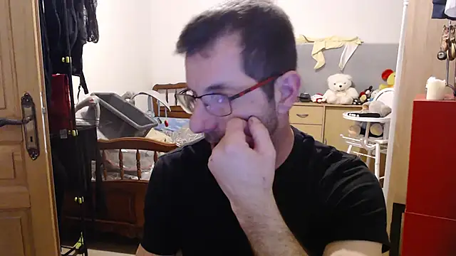 Snapshot of steph19x5 chatting on January 23, 5:31 pm steph19x5 online show from January 23, 5:31 pm