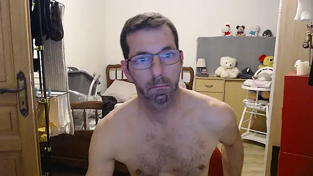 Snapshot of steph19x5 chatting on January 29, 5:56 pm steph19x5 online show from January 29, 5:56 pm