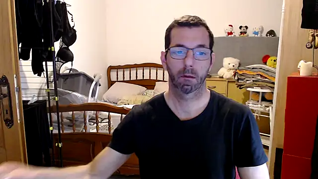 Snapshot of steph19x5 chatting on February 1, 9:54 am steph19x5 online show from February 1, 9:54 am