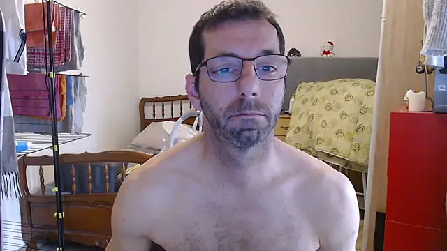 Snapshot of steph19x5 chatting on February 12, 10:56 am steph19x5 online show from February 12, 10:56 am