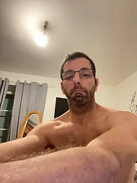 Snapshot of steph19x5 chatting on February 12, 9:11 pm steph19x5 online show from February 12, 9:11 pm