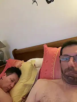 Snapshot of steph19x5 chatting on February 24, 11:09 pm steph19x5 online show from February 24, 11:09 pm