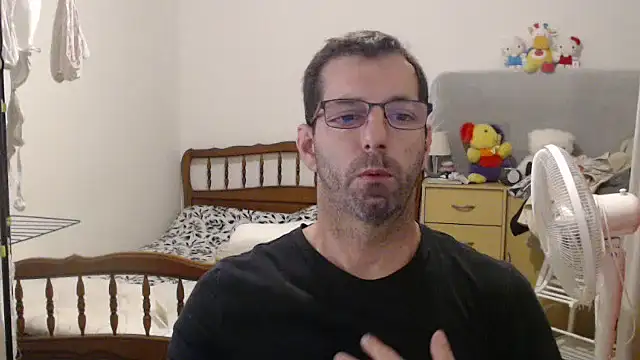 Snapshot of steph19x5 chatting on October 7, 7:27 am steph19x5 online show from October 7, 7:27 am