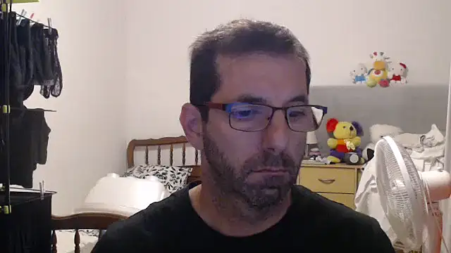 Snapshot of steph19x5 chatting on October 9, 6:22 am steph19x5 online show from October 9, 6:22 am