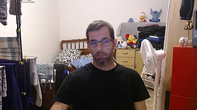 Snapshot of steph19x5 chatting on October 15, 6:08 pm steph19x5 online show from October 15, 6:08 pm