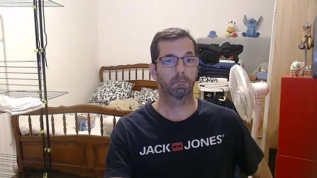 Snapshot of steph19x5 chatting on October 23, 7:18 am steph19x5 online show from October 23, 7:18 am