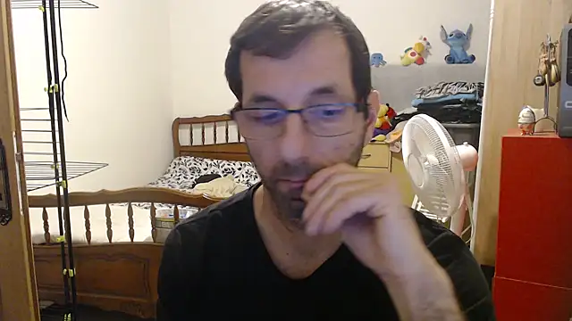 Snapshot of steph19x5 chatting on November 17, 10:21 am steph19x5 online show from November 17, 10:21 am