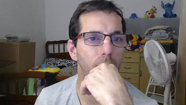 Snapshot of steph19x5 chatting on November 21, 9:24 pm steph19x5 online show from November 21, 9:24 pm