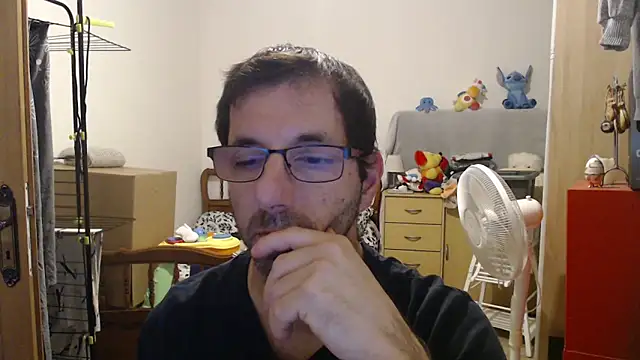 Snapshot of steph19x5 chatting on November 25, 6:19 pm steph19x5 online show from November 25, 6:19 pm