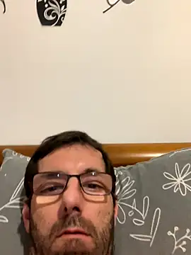 Snapshot of steph19x5 chatting on November 27, 9:17 pm steph19x5 online show from November 27, 9:17 pm