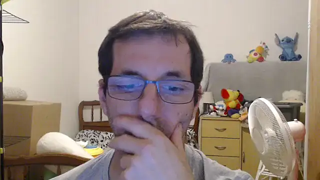 Snapshot of steph19x5 chatting on December 1, 6:13 pm steph19x5 online show from December 1, 6:13 pm