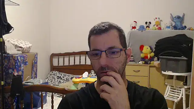 Snapshot of steph19x5 chatting on December 16, 7:46 am steph19x5 online show from December 16, 7:46 am