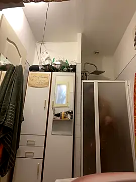 Snapshot of steph19x5 chatting on December 22, 12:35 pm steph19x5 online show from December 22, 12:35 pm