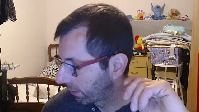 Snapshot of steph19x5 chatting on January 6, 10:41 am steph19x5 online show from January 6, 10:41 am