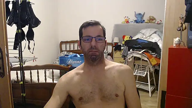 Snapshot of steph19x5 chatting on January 14, 5:13 am steph19x5 online show from January 14, 5:13 am