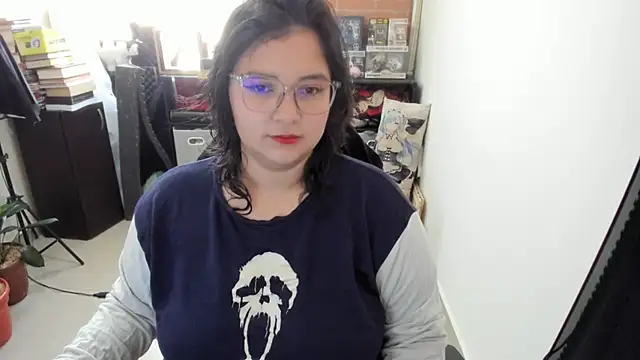 aika-dreams online show from October 6, 12:13 pm