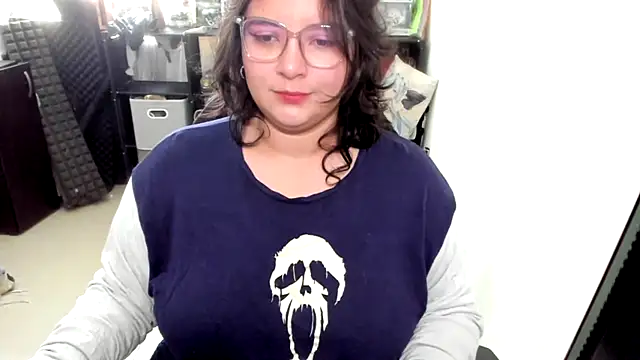 aika-dreams online show from October 29, 12:51 pm