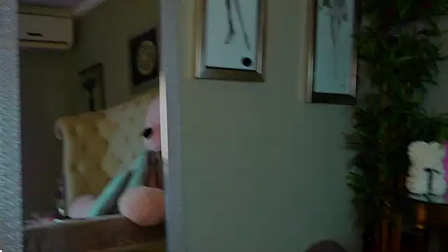 Squirt Tanya online show from January 11, 4:27 am