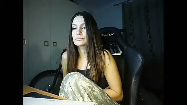 Snapshot of GodlyTheia chatting on December 2, 7:27 pm GodlyTheia online show from December 2, 7:27 pm