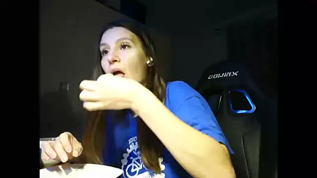 Snapshot of GodlyTheia chatting on December 30, 7:42 pm GodlyTheia online show from December 30, 7:42 pm