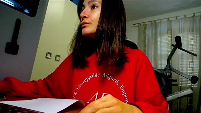 Snapshot of GodlyTheia chatting on November 9, 10:35 am GodlyTheia online show from November 9, 10:35 am