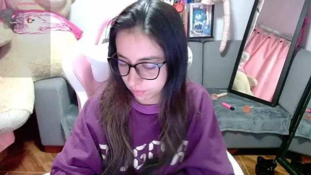 Maggie Fox3 online show from March 20, 2:38 am