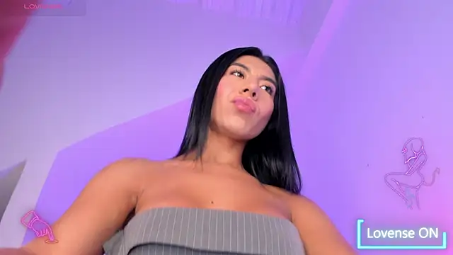 VictoriaVX online show from October 2, 2:57 pm