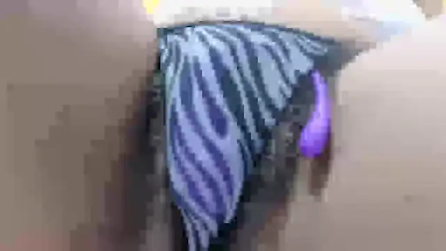 Snapshot of SashaMacgregor chatting on November 25, 12:43 am SashaMacgregor online show from November 25, 12:43 am