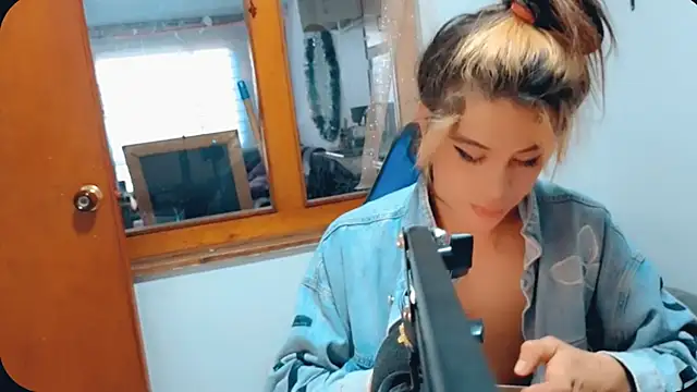 stormytt  online show from December 18, 10:24 pm