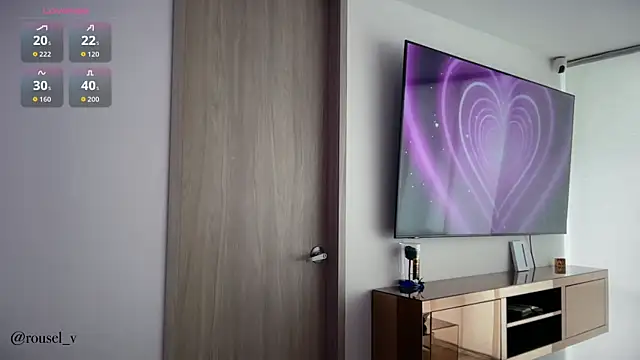 aaronKeller online show from September 16, 7:59 pm