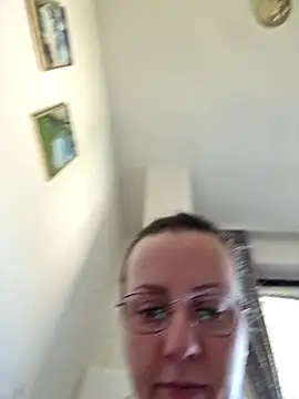 Goodass7 online show from November 15, 8:00 am