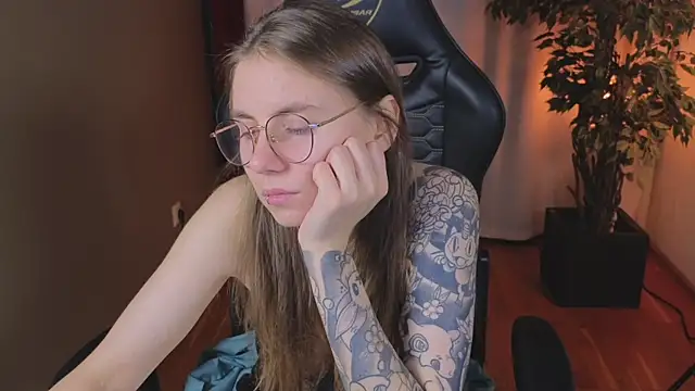  AnnaStark  online show from October 11, 2:37 pm