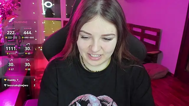 Snapshot of XNirvanaX chatting on February 27, 5:07 am XNirvanaX online show from February 27, 5:07 am