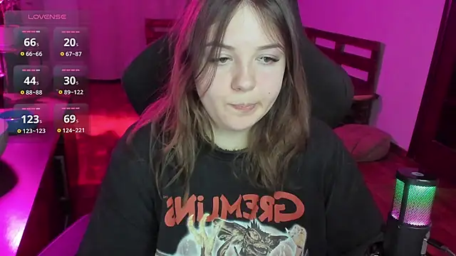 Snapshot of XNirvanaX chatting on March 22, 12:14 am XNirvanaX online show from March 22, 12:14 am