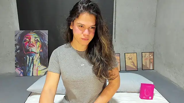 FynestBeatrice online show from January 31, 9:57 pm