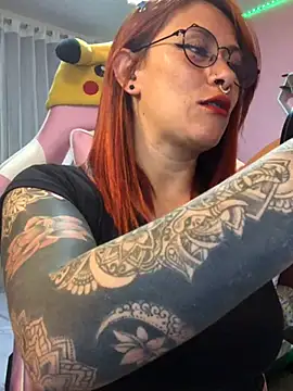 Luna Paris  online show from January 2, 2:33 am