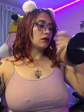 Luna Paris  online show from January 10, 12:27 am