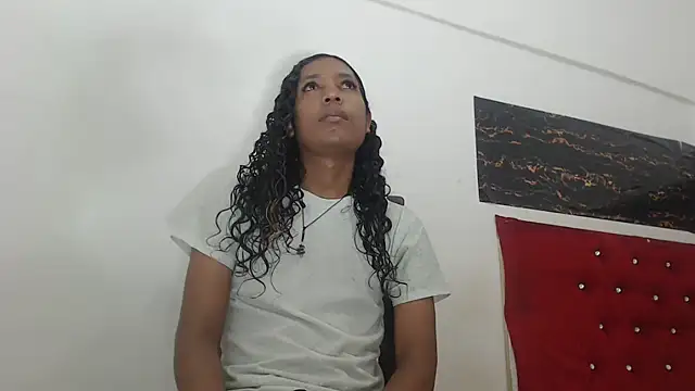 shairaStarr online show from December 4, 9:29 am