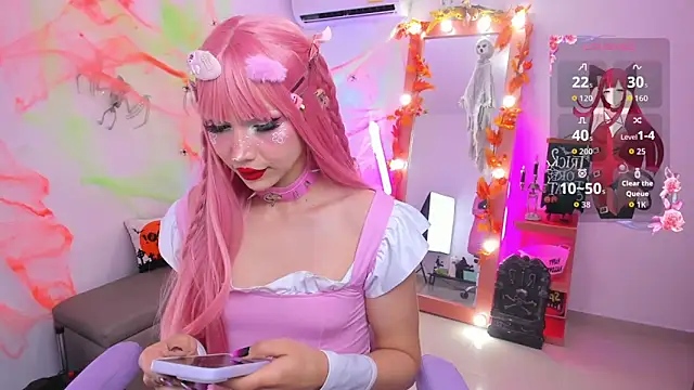 Snapshot of alessandrathedoll chatting on October 20, 6:08 pm alessandrathedoll online show from October 20, 6:08 pm