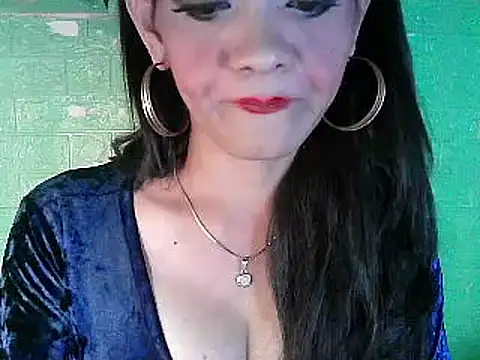 Snapshot of Rosebaumgardner1234 chatting on February 18, 12:49 pm Rosebaumgardner1234 online show from February 18, 12:49 pm