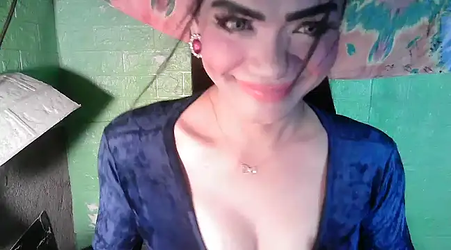 Snapshot of Rosebaumgardner1234 chatting on March 16, 11:38 am Rosebaumgardner1234 online show from March 16, 11:38 am
