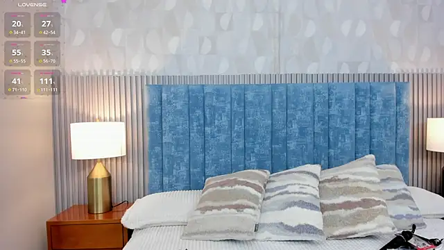 Snapshot of Sammy_Fit_ chatting on September 29, 12:32 pm Sammy Fit  online show from September 29, 12:32 pm