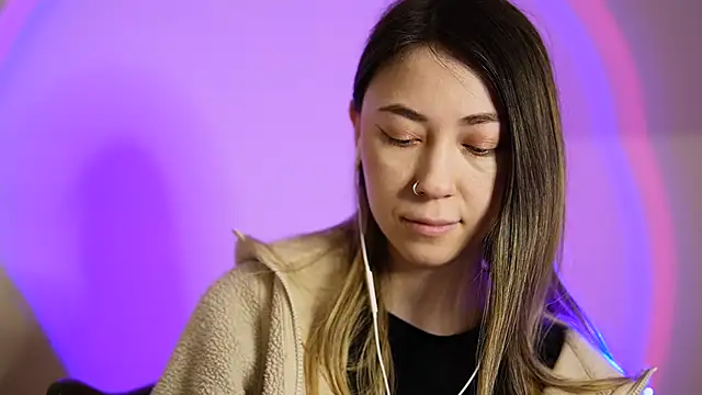 chibi moon  online show from January 28, 5:56 pm