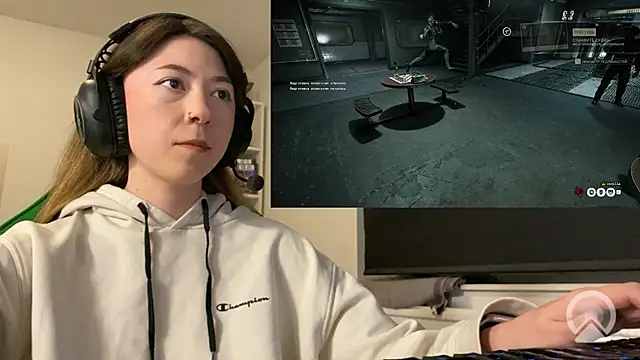 chibi moon  online show from March 4, 7:53 pm