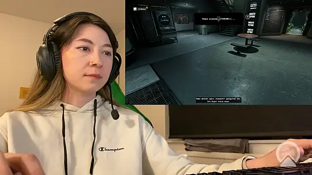 chibi moon  online show from March 18, 8:01 pm