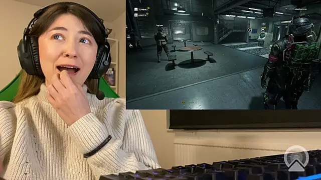 chibi moon  online show from March 25, 8:26 pm