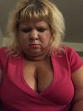 JemJensen30 online show from September 26, 7:34 am